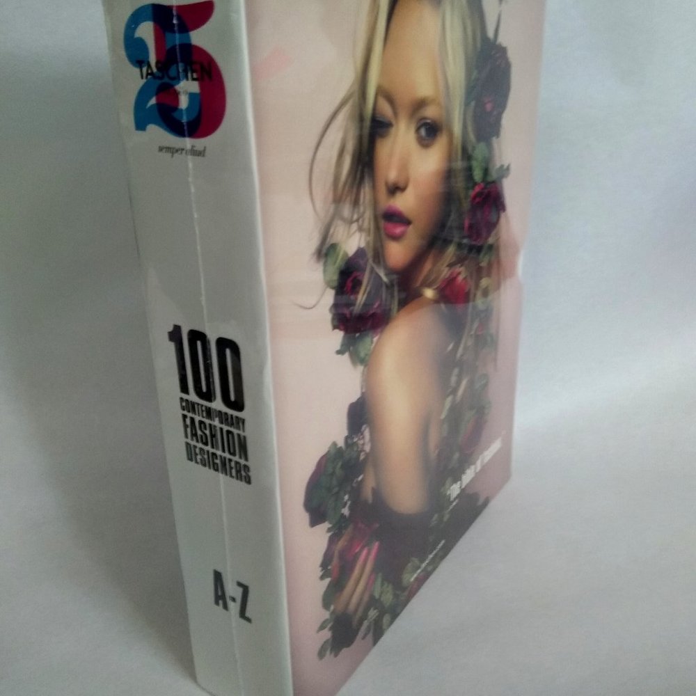 100 Contemporary Fashion Designers A-K & L-Z Book Set